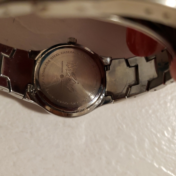 Mossimo Pink Faced 42mm Watch - Picture 6 of 6